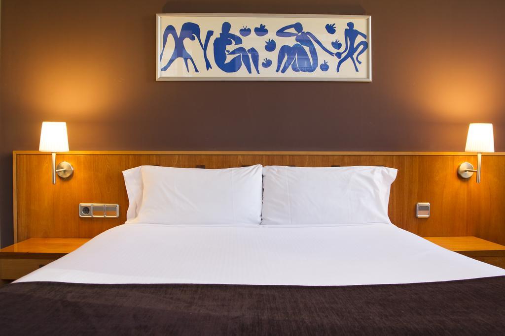 Hotel Viladomat Barcelona Exterior photo